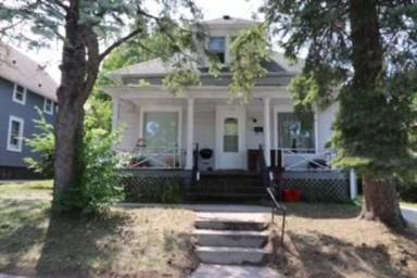 Main picture of 1218 S 16th St