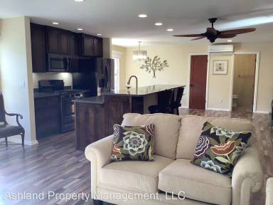 Main picture of 15 Winburn Way