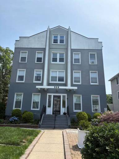 Main picture of 508 1st Ave