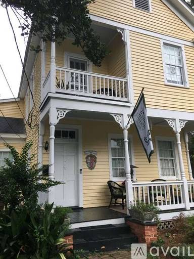Main picture of 311 Chatham St
