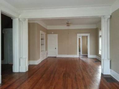 Main picture of 118 S Excelsior Ave