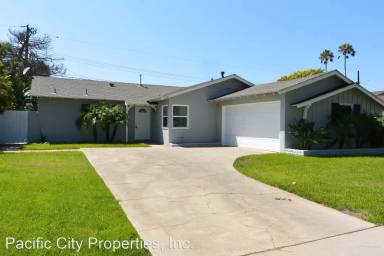 Main picture of 16121 Warren Ln
