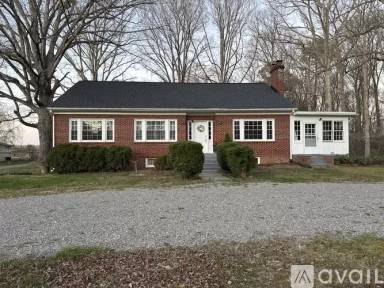 Main picture of 17088 Old Ridge Rd