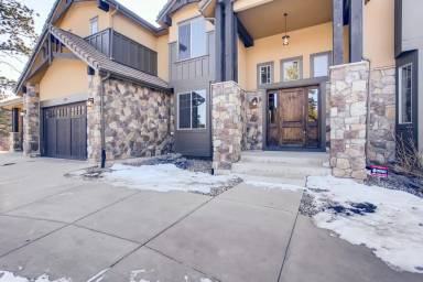 Main picture of 1696 Avenida del Sol