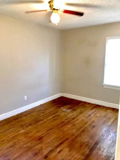 Main picture of 3016 30th St