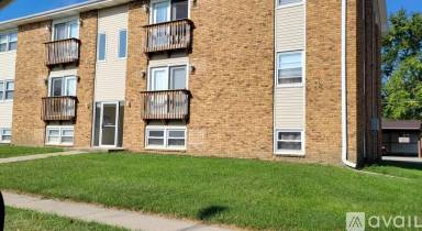 Main picture of 401 S Regency Dr
