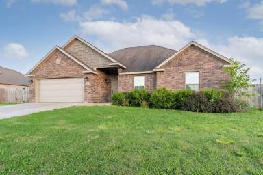 Main picture of 2091 Eagle Dr