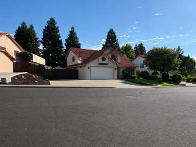 Main picture of 742 Rambleton Dr