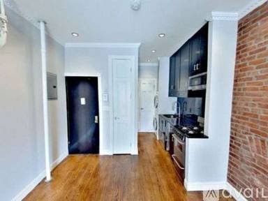 Main picture of 493 2nd Ave