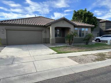 Main picture of 14527 W Cameron Dr