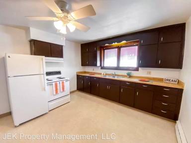 Main picture of 2040 S Park St