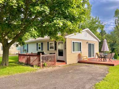 Main picture of 5179 Silver Shores Ln