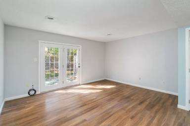 Main picture of 348 Indian Hills Cir