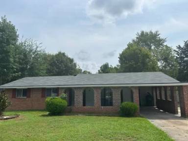 Main picture of 1128 Piedmont Dr