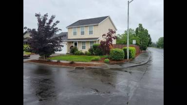 Main picture of 1015 S Palmetto Way