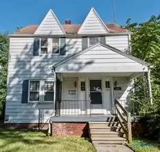 Main picture of 3660 Leybourn Ave