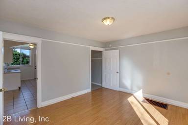 Main picture of 2670 Sacramento St
