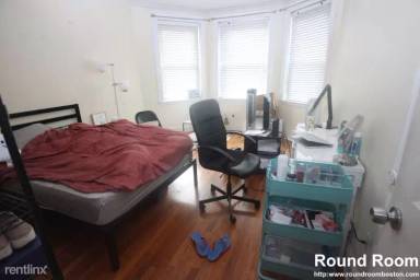 Main picture of 90 Brainerd Rd