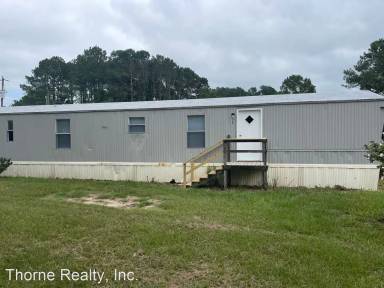 Main picture of 127 Travis Ln