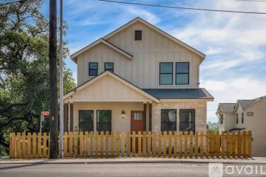 Main picture of 1024 Blanco Rd