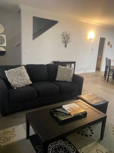 Main picture of 10757 N 74th St