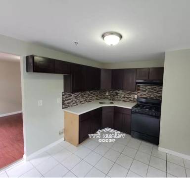 Main picture of 96 Eaton Pl
