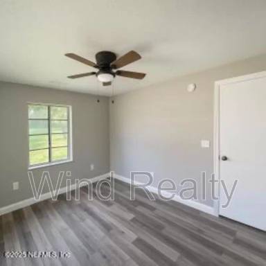 Main picture of 4822 Merrimac Ave