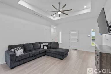 Main picture of 2737 N Neel Dr