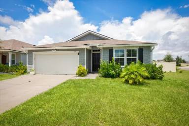 Main picture of 2080 Denton Trce