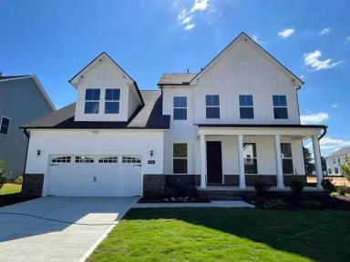 Main picture of 644 Silvercomet Dr
