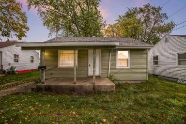Main picture of 250 N Albert Ave