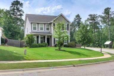Main picture of 344 Colonnades Dr
