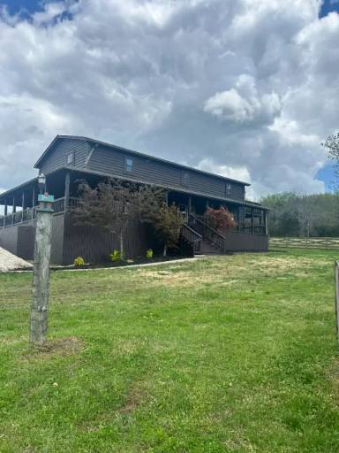 Main picture of 2985 Trousdale Ferry Pike