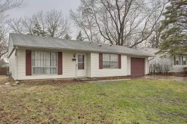 Main picture of 905 Lanore Dr
