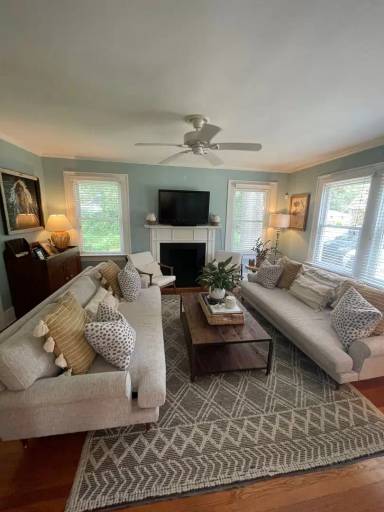 Main picture of 34 Lolandra Ave