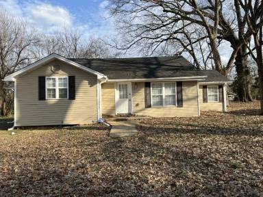 Main picture of 604 North McLemore Avenue - 1