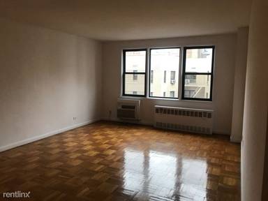 Main picture of 150 E 18th St Apartments