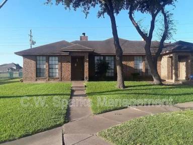 Main picture of 1753 Creekview Dr