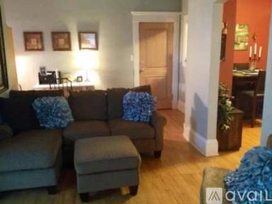 Main picture of 792 Grand Ave