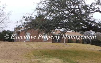 Main picture of 7544 FM 2657