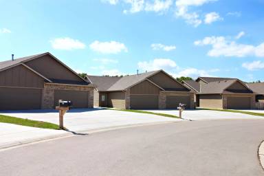 Main picture of 4705 N Hillside Ct