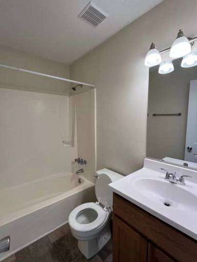 Main picture of 210 Appaloosa Dr