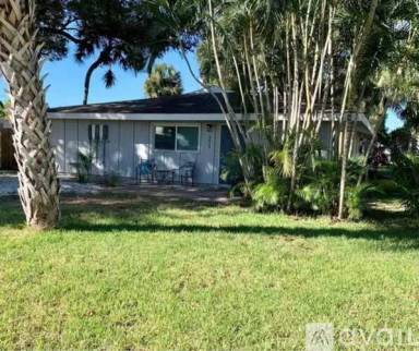 Main picture of 9815 46th Ave W