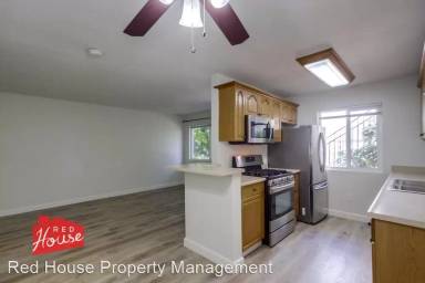 Main picture of 4425 50th St