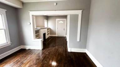 Main picture of 5545 Brooklyn Ave