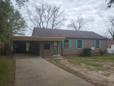 Main picture of 724 Kings Rd