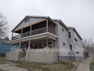 Main picture of 341 W Williams St