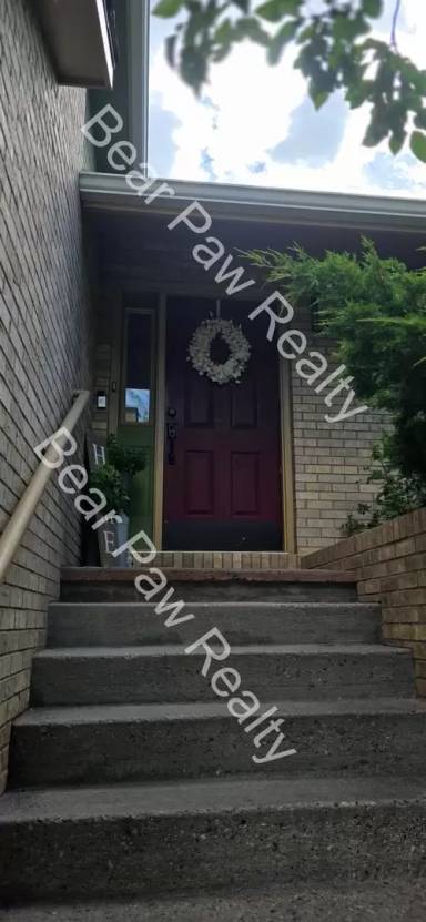 Main picture of 5605 Bluff Pl