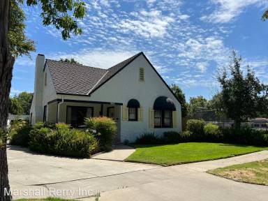 Main picture of 810 Enslen Ave