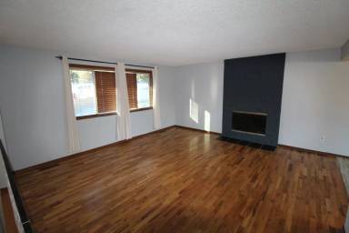 Main picture of 4906 W Francis Ave
